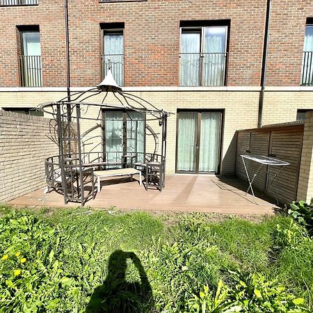 London Stratford Luxury House, 5 Minutes Walk Station, Westfield, 3 Bedrooms 3 Bathrooms, Reception, Garden, Parking Exteriör bild